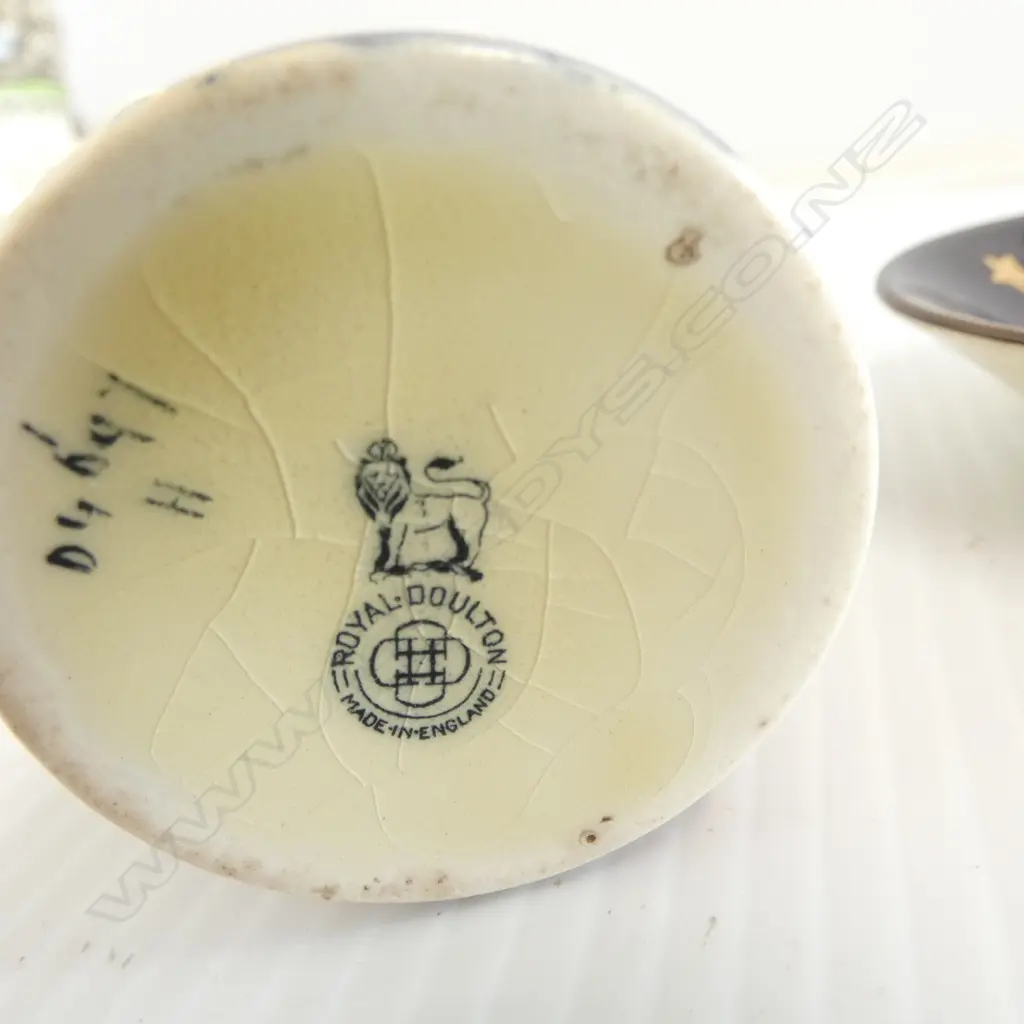 RARE ROYAL DOULTON GNOMES SERIES WARE DEMITASSE CUP & SAUCER Image 1++