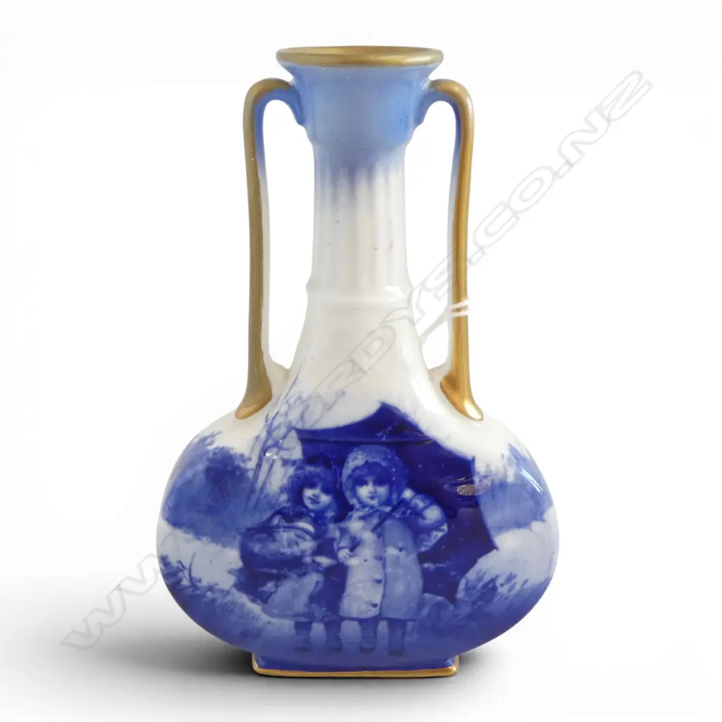 ROYAL DOULTON 'BLUE CHILDREN' VASE, sml DOUBLE HANDLED w GILT DETAIL, H.150mm Image 1++