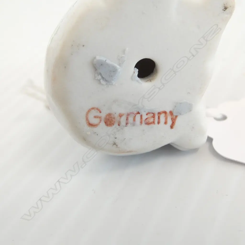 PR VINTAGE BONZO FIGURINES, H.50mm, Germany printed to base Image 1++