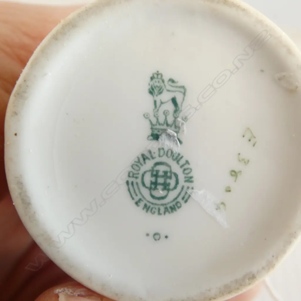 3 ROYAL DOULTON MINIATURES, H.75/42/35mm Image 1++