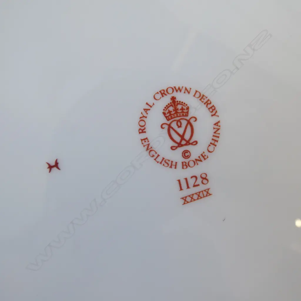 6 ROYAL CROWN DERBY IMARI PLATES 270mm dia Image 1++