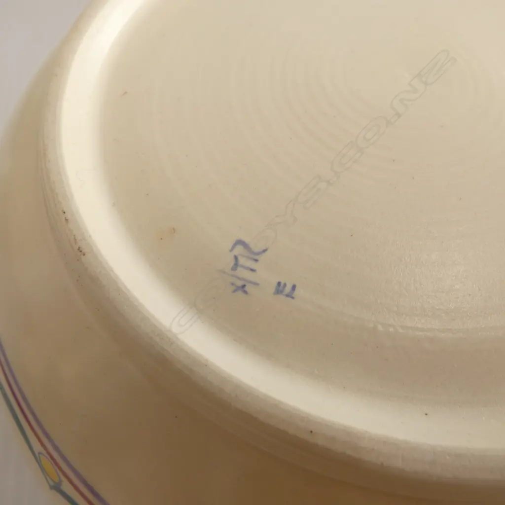 POOLE CHINA GRAPE PAT MID CENTURY BOWL DIA220MM Image 1++