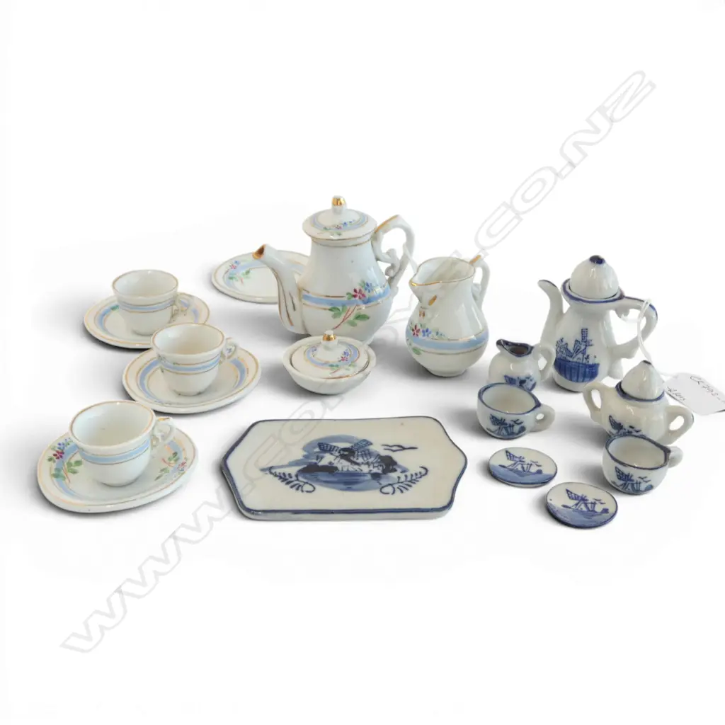 2 ANTIQUE PORCELAIN MINIATURE TEA SETS  Image 1++