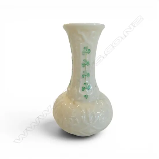 BELLEEK BUD VASE H155MM