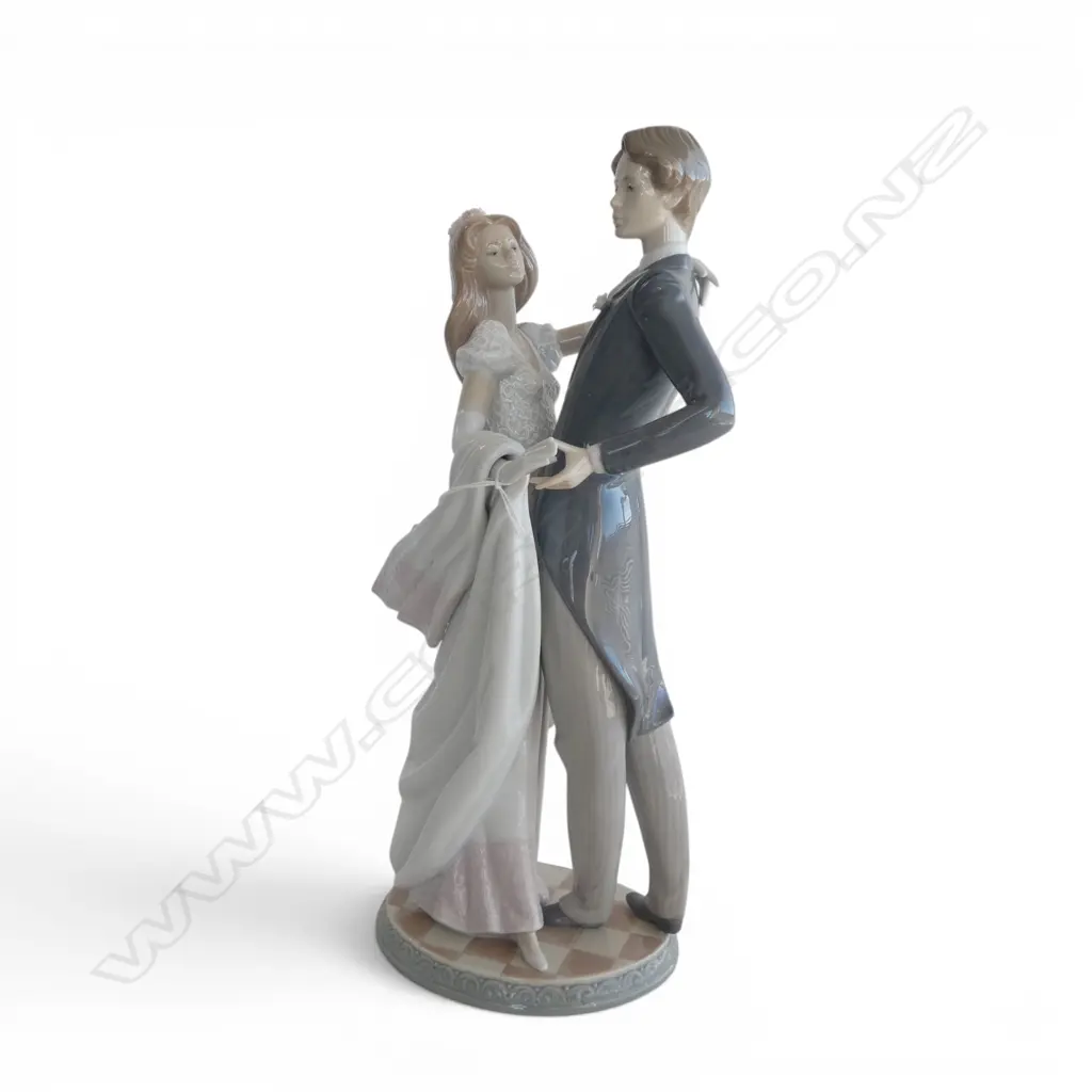 LLADRO 'I LOVE YOU TRULY' FIGURINE w. box H.370mm Image 1++