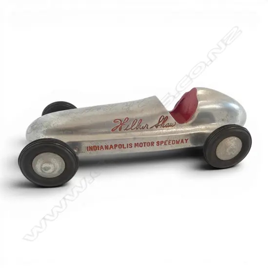 Wilbur Shaw Indy 500 Roadster 1:24 Diecast Aluminum Toy Race Car Indianapolis 500. Engraved 1948. L.220mm