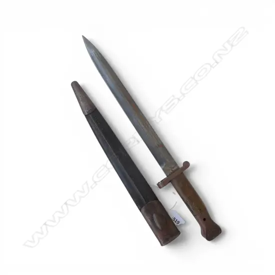 SANDERSON KNIFE & SCABBARD w. MILITARY BROAD ARROW L.440mm