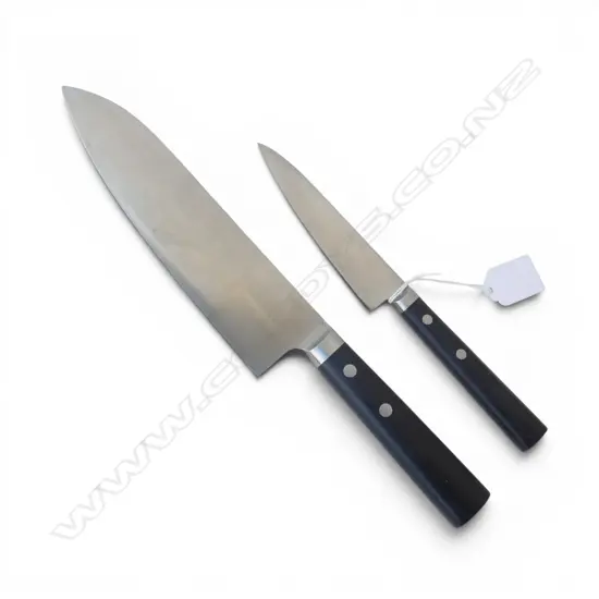 2 JAPANESE CHEF KNIVES; L.325, 230mm