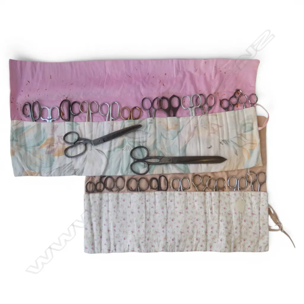 2 FABRIC ROLLS OF ASST. CRAFT SCISSORS  Image 1++