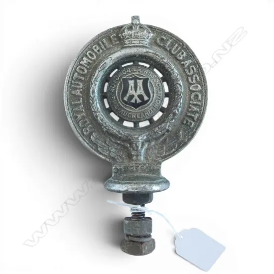 VINTAGE AUCKLAND ROYAL AA MOTOR BADGE H.160mm