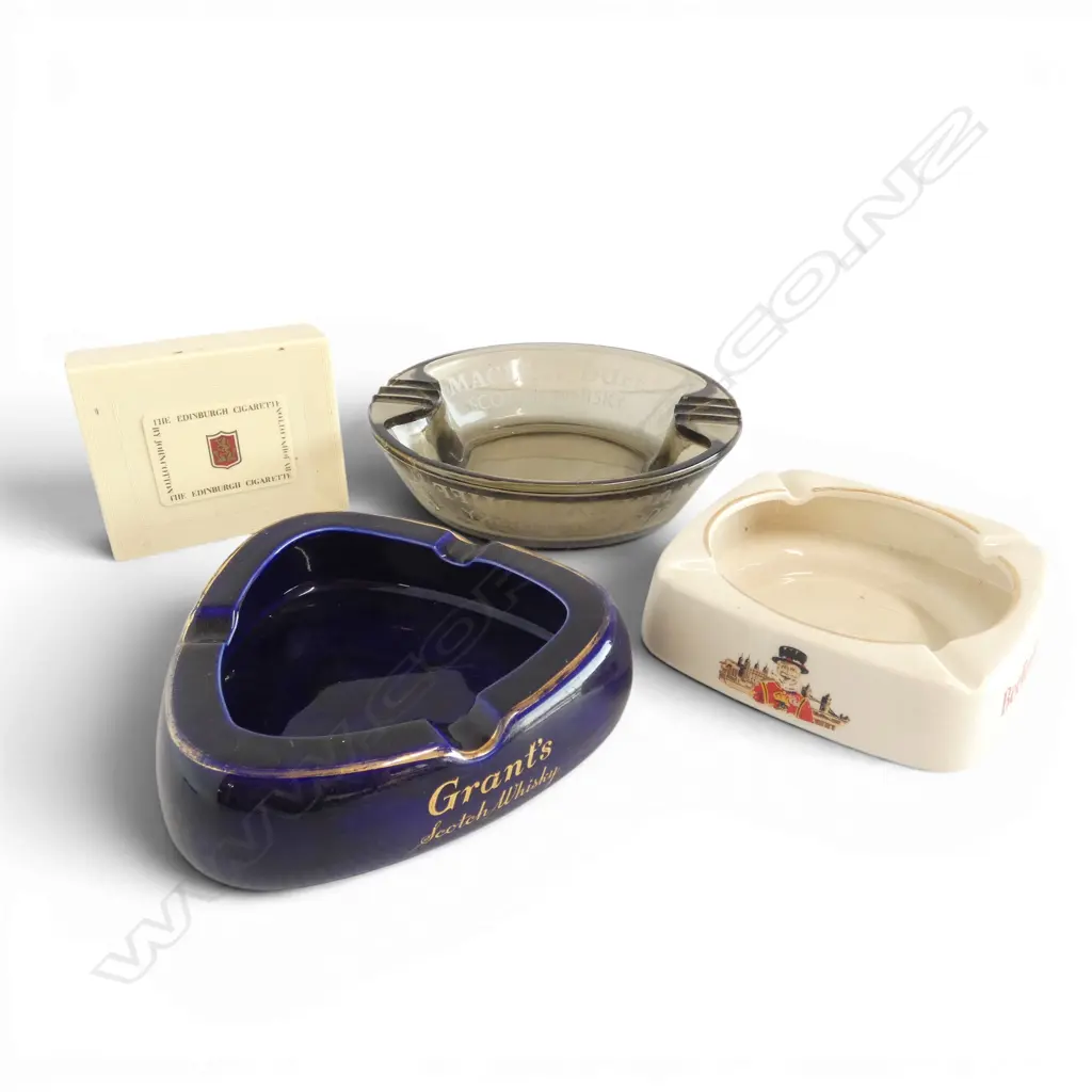 3 ADVERTISING ASHTRAYS + VINTAGE EDINBURGH CIG. BOX Image 1++