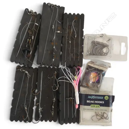 FISHING HOOKS AND SINKERS AF