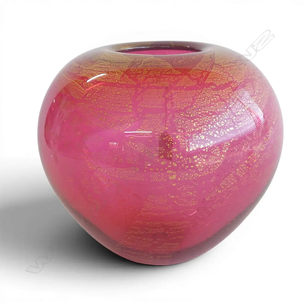 CRANBERRY & GO;D WEST AUSTRALIAN STUDIO GLASS VASE SIGNED ALAN FOX W AUTRALIA H190MM Image 1++