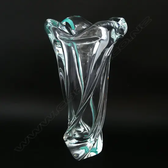TALL CLEAR STUDIO GLASS VASE SIGNED CHRISKA H300MM
