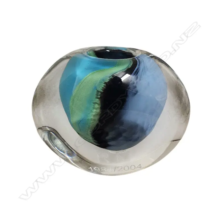 HOGLUND ART GLASS VASE 120mm H Image 1++