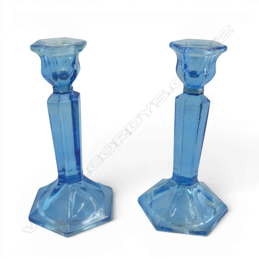 PAIR BLUE DEPRESSION GLASS CANDLESTICKS, H.170MM Image 1++