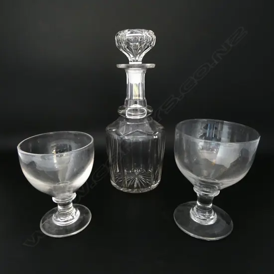 ANTIQUE CRYSTAL DECANTER H.280mm + 2 GLASSES