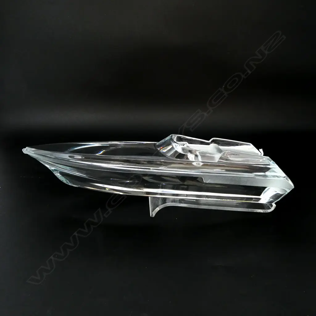 HEAVY DAUM GLASS SPEED BOAT ON PERSPEX STAND  L390MM CHIP TO BOW  Image 1++
