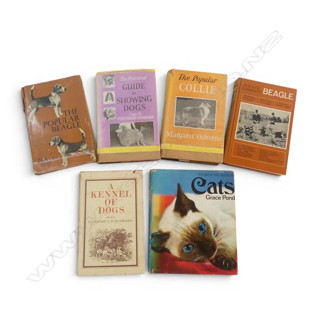 5 VINTAGE DOGS BOOKS & 1 CATS BOOK  Image 1++