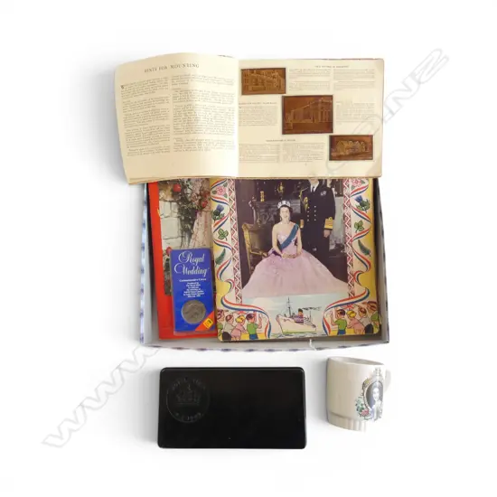 QEII ROYALTY ITEMS 1949 NZ VISIT BOX, PLAQUES BOOK, MUG, SCRAPBOOKS