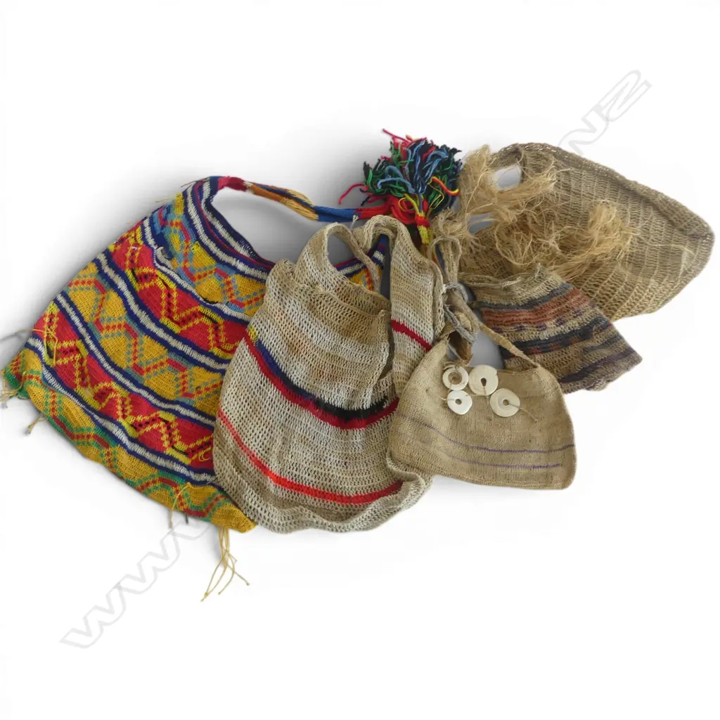 6 VINTAGE BILUM BAGS  Image 1++