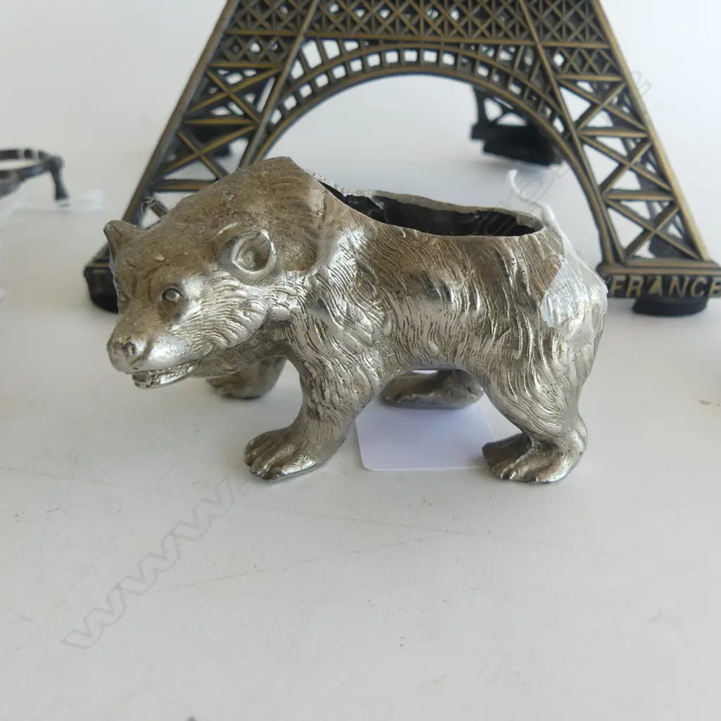 METAL EIFFEL TOWER H390MM PR CANDLE SNUFFERS WMF POLAR BEAR L80MM & SMALL WHITE METAL SNUFF BOX DIA 40MM Image 1++