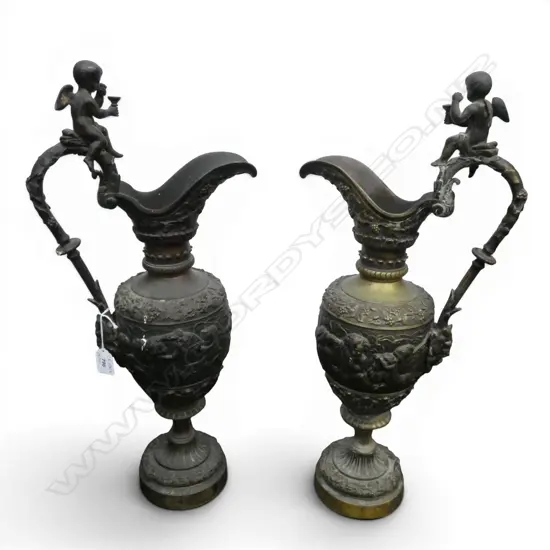 PR LG METAL DECORATIVE JUGS H.580mm