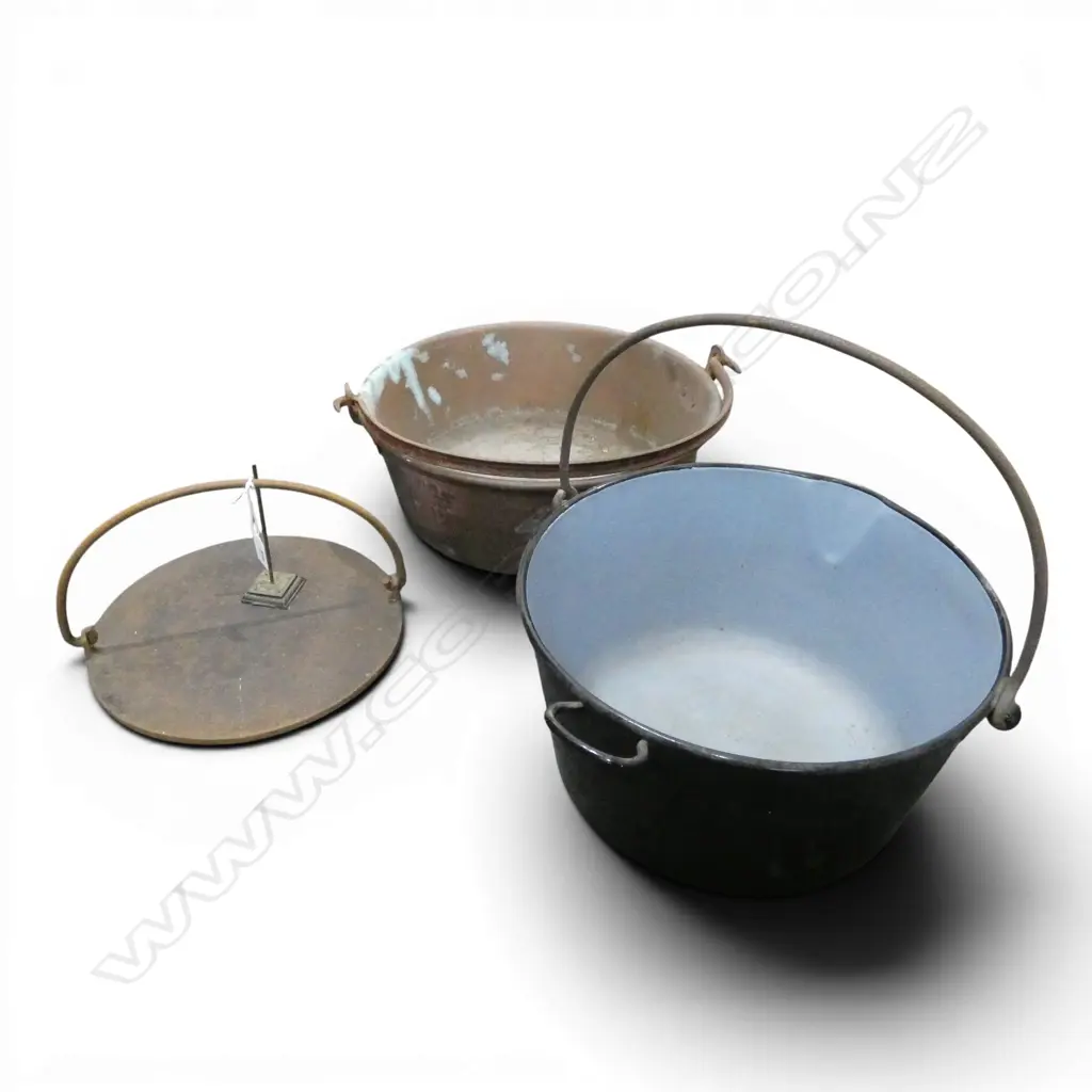VINTAGE BRASS JAM PAN + ENAMELLED PAN + CAST IRON SKILLET + NOTE SPIKE Image 1++