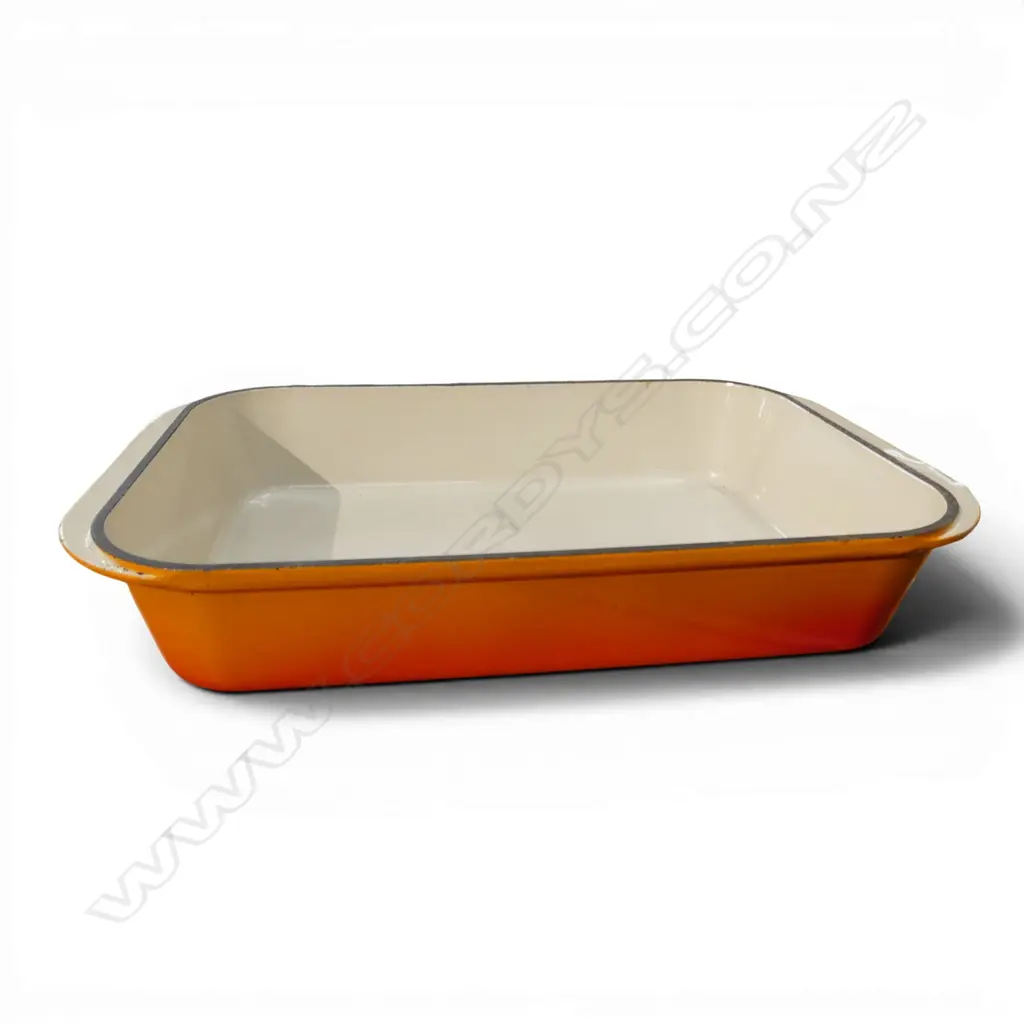 LE CREUSET CASSEROLE 400x255mm Image 1++