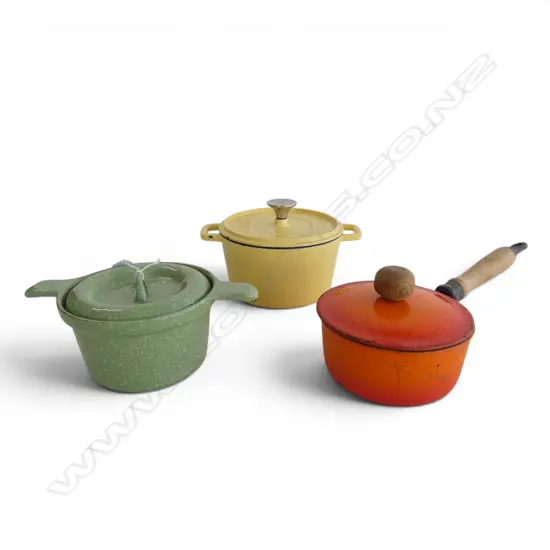 3 CAST IRON LIDDED POTS RUFFEY, NZ RADIATION, & ORANGE/WOODEN