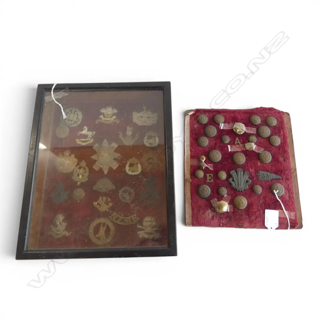 MOUNTED WW1 & WWII MILITARY INSIGNIA, BUTTONS & BADGES, 1 in presentation case in need of repair Image 1++