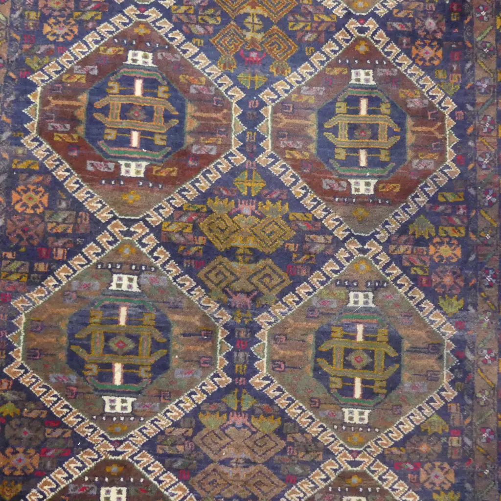 HAND KNOTTED WOOL PILE RUG 1950x1120mm Image 1++