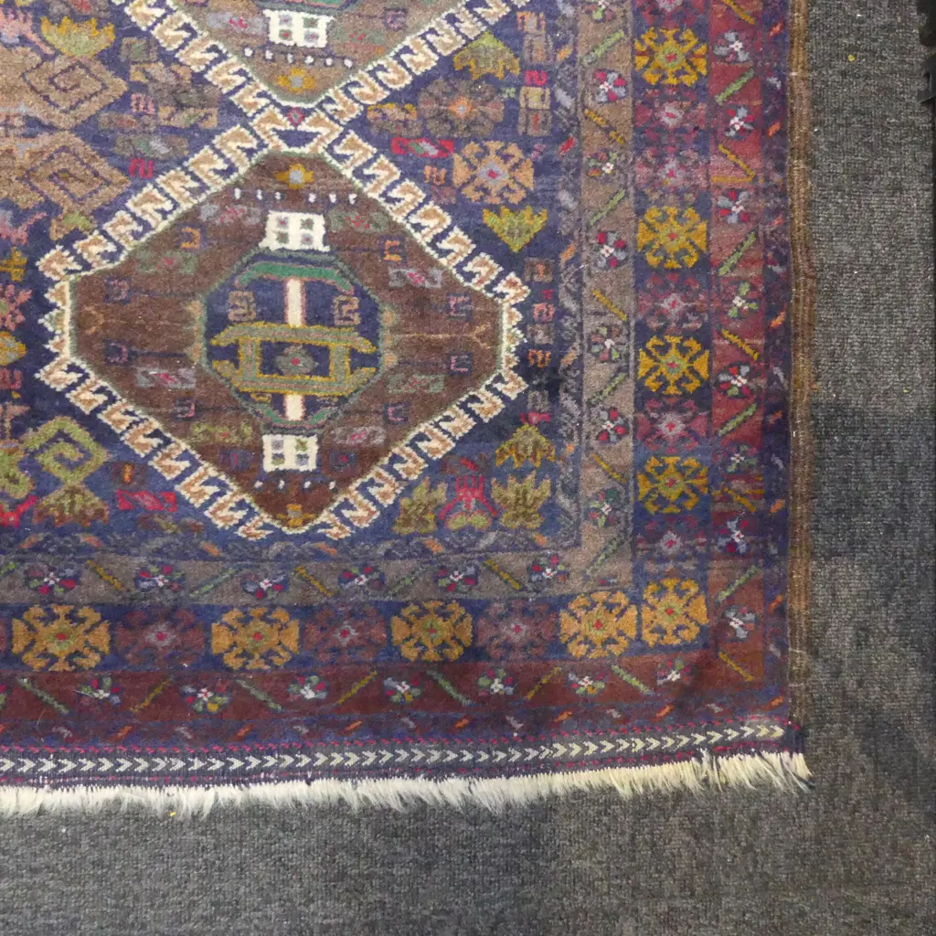 HAND KNOTTED WOOL PILE RUG 1950x1120mm Image 1++