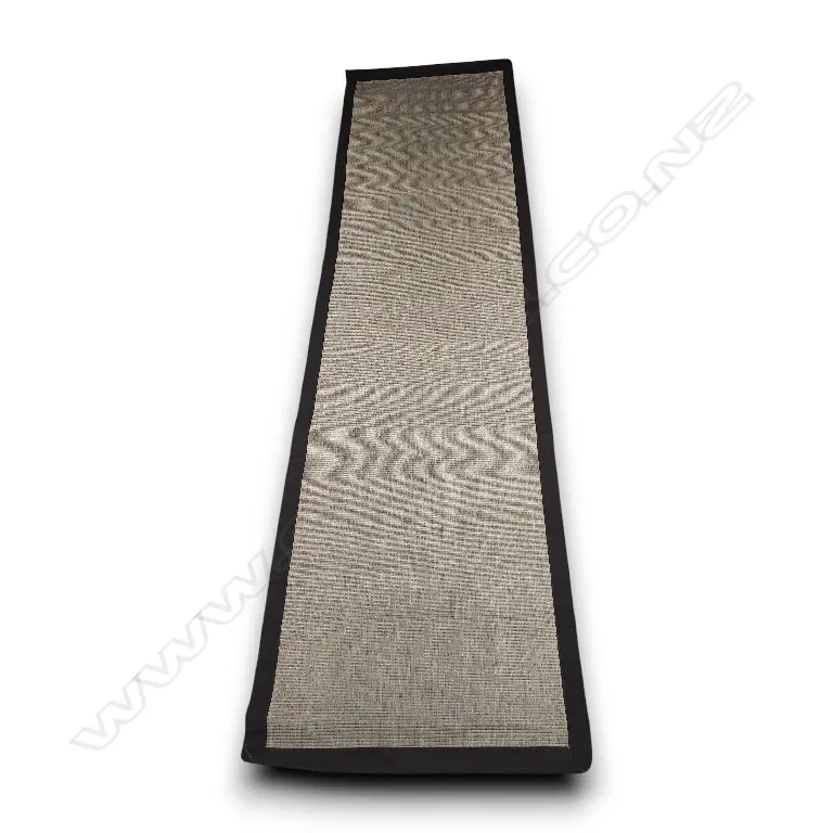 SISAL BEIGE RUNNER RUG WITH BLACK BORDER 2900L x 810D mm Image 1++