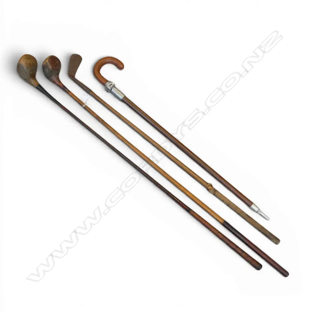 3 VINTAGE GOLF STICKS + SHOOTING STICK L.1160mm Image 1++