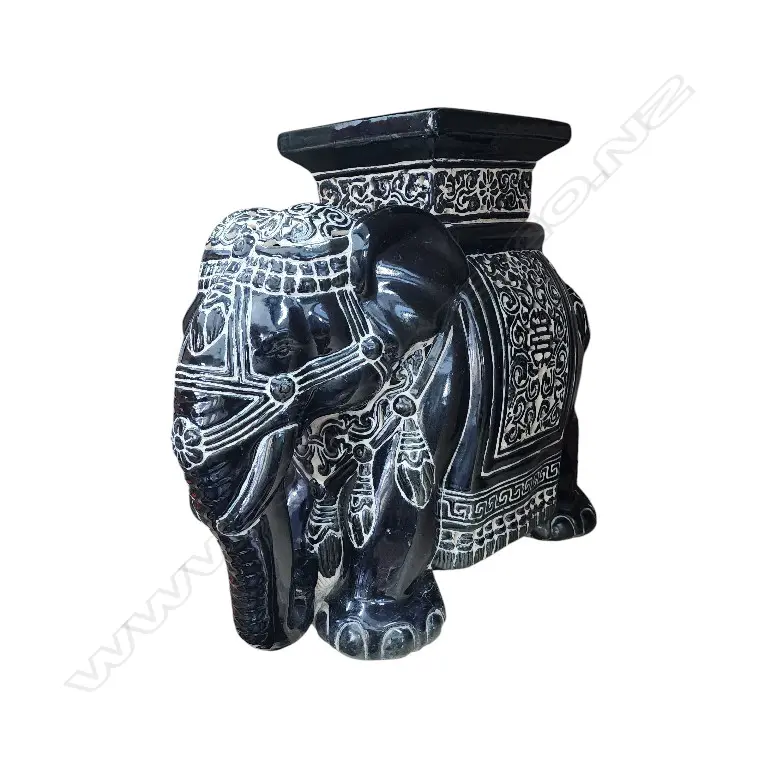PR VINTAGE BLACK AND WHITE CERAMIC ELEPHANT GARDEN STOOL 540L x 440H mm Image 1++