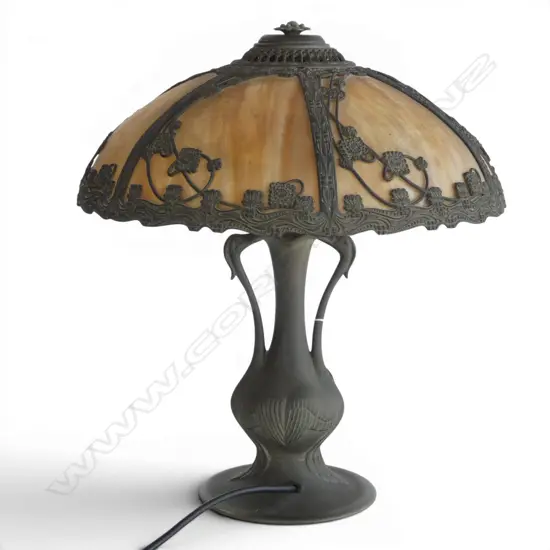 ANTIQUE TIFFANY STYLE TABLE LAMP H.550mm