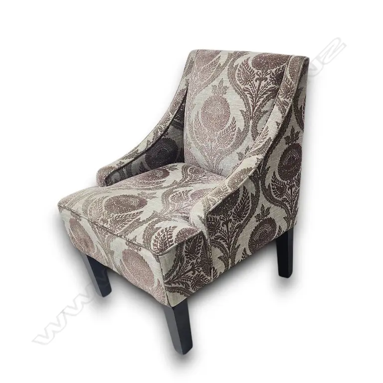 MODERN ACCENT CHAIR  870H mm Image 1++