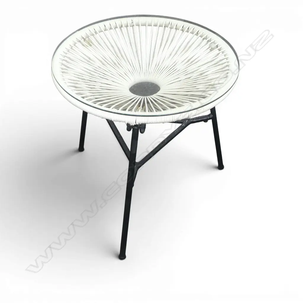 RETRO GLASS COFFEE TABLE,500 X 500MM Image 1++