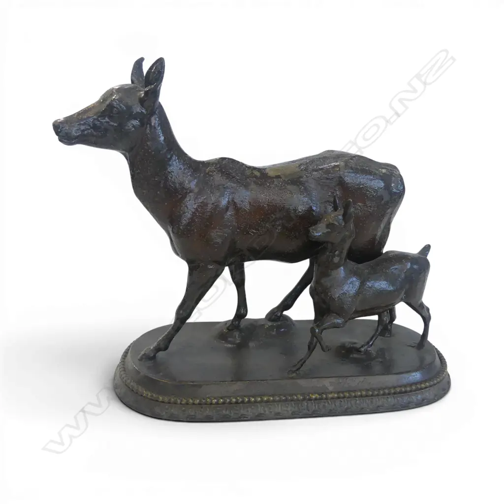 SPELTER DOE DEER & FAWN H.235mm Image 1++