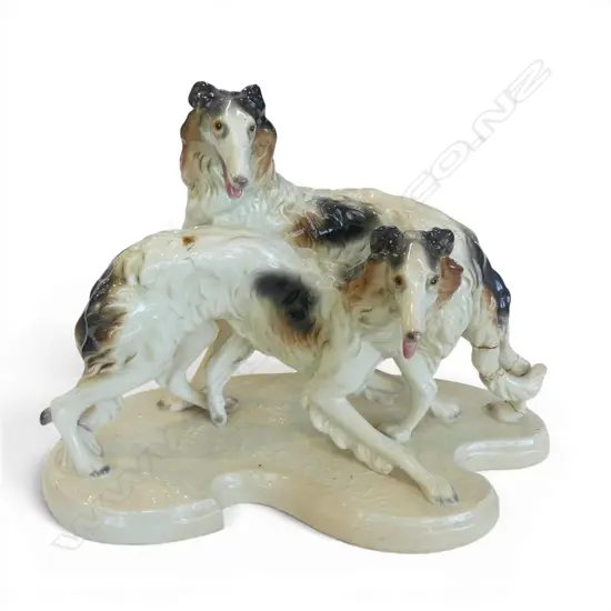 GERMAN FIGURE OF 2 DOGS H.250mm, REPAIRS