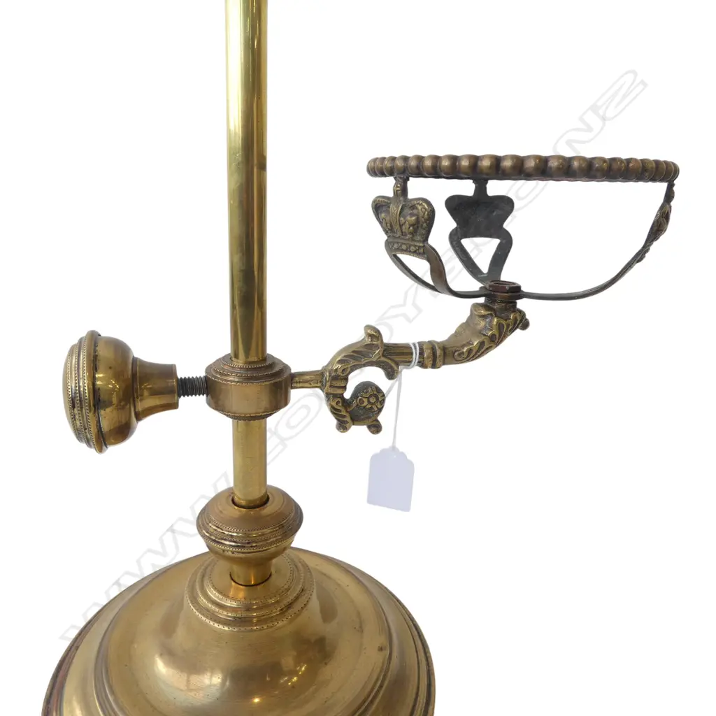 ANTIQUE BRASS KEROSENE LANTERN STAND H.630mm Image 1++