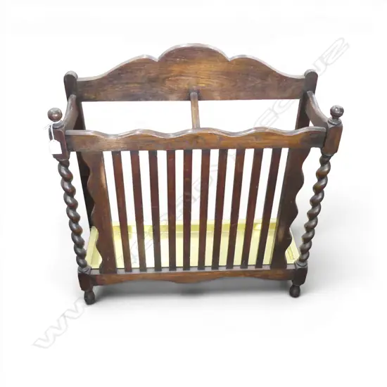 OAK HALL STAND 650x230x700mm