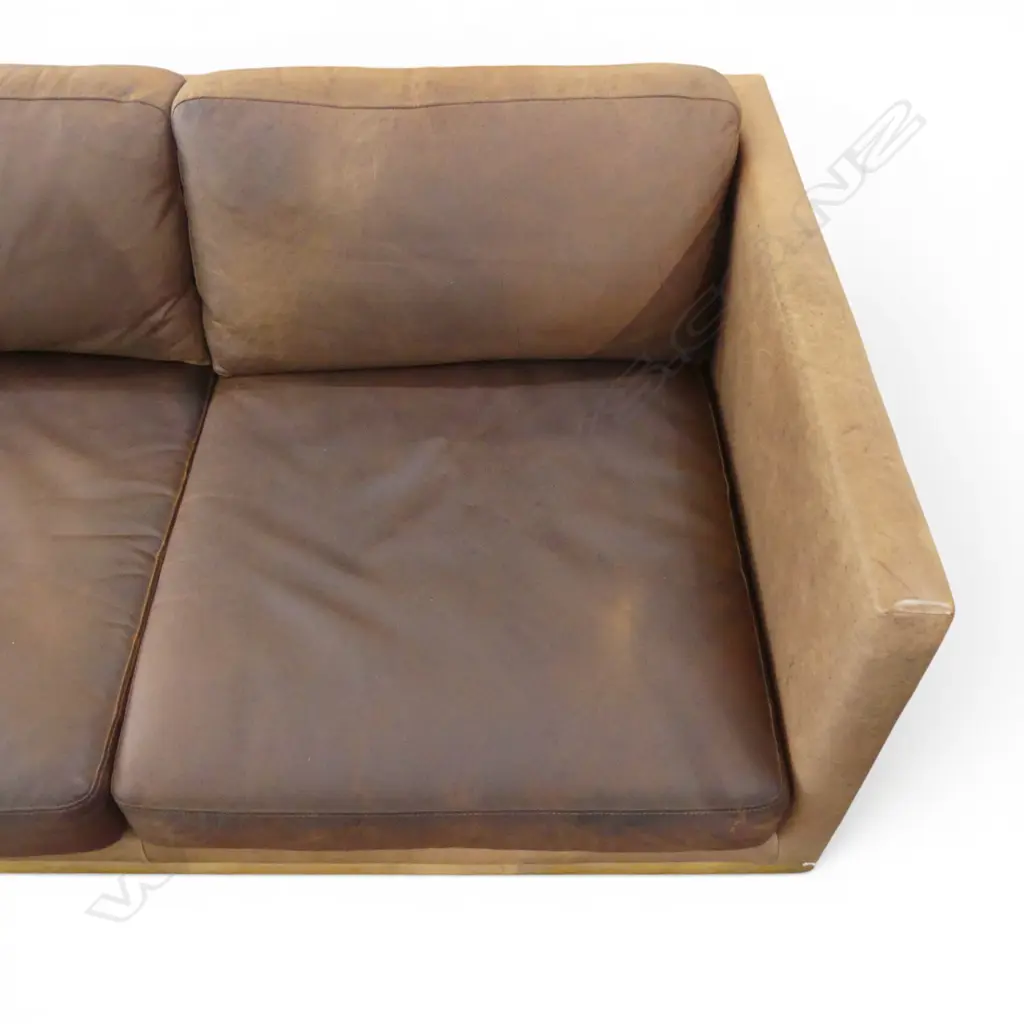 MODERN LEATHER SOFA 2060x865x700mm Image 1++