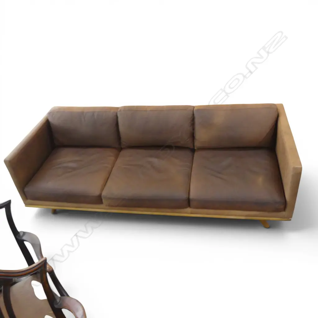 MODERN LEATHER SOFA 2060x865x700mm Image 1++