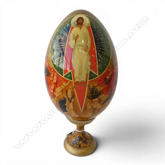 HAND PAINTED RUSSIAN ICON EGG ON STAND, SIGNED TO BASE KOLOMNA  A. M. 93 H.330mm CHRIST AND ST GEORGE