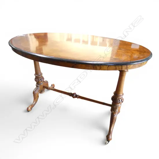 VICTORIAN WALNUT OVAL SIDE TABLE, 1 LEG AF