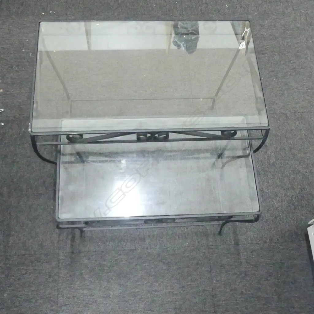 2 NESTING SIDE TABLES W.620mm Image 1++