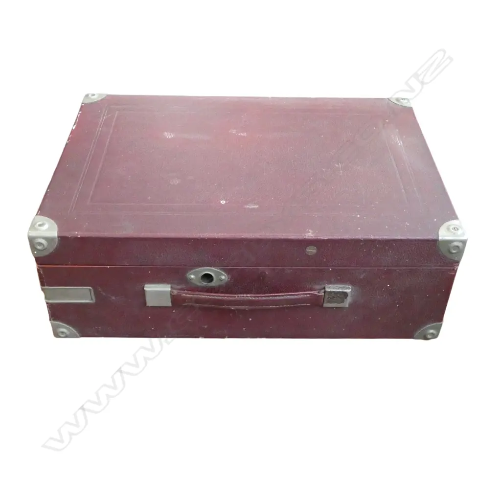 PORTABLE GRAMOPHONE W.410mm Image 1++