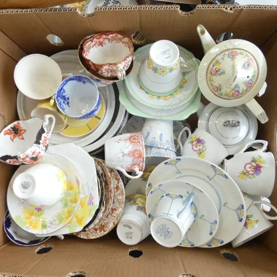 BOX LOT ASSORTED VINTAGE CHINA COFFEE POT TEAPOT CSPS ETC